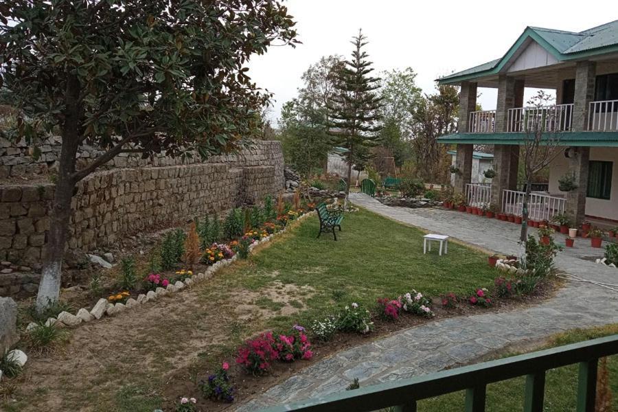 Nagri Resort Pālampur Buitenkant foto