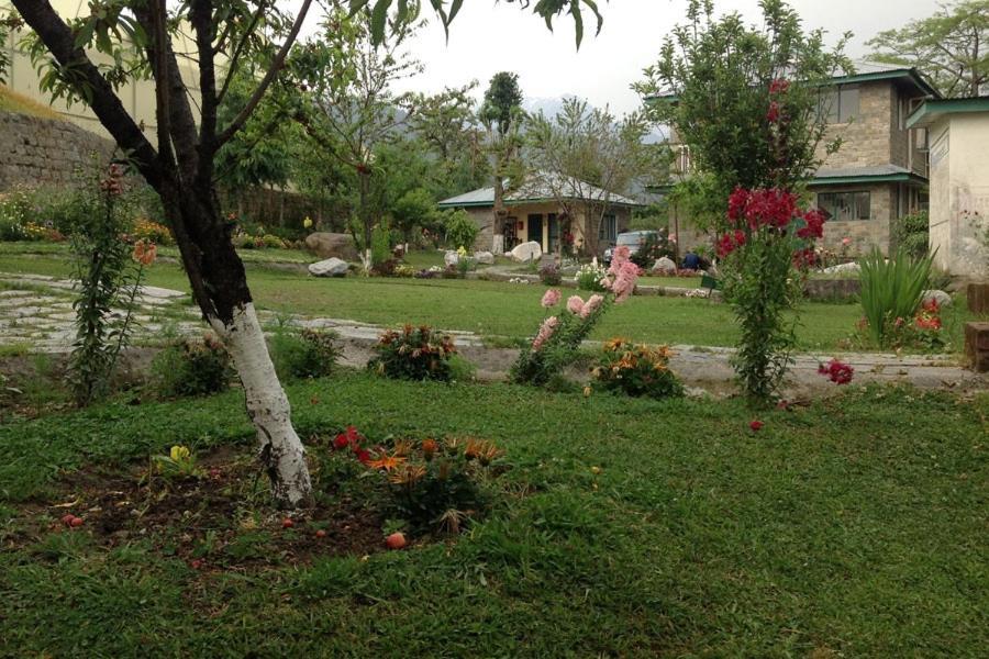 Nagri Resort Pālampur Buitenkant foto